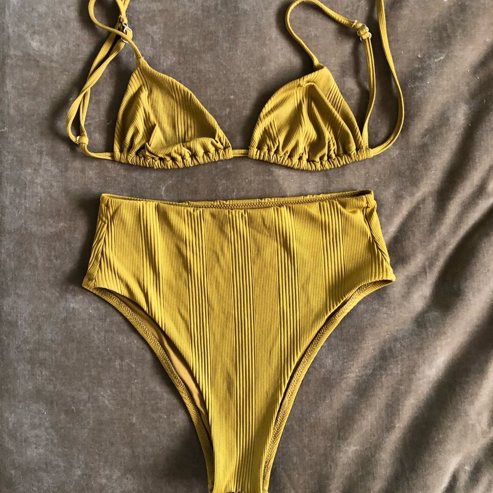 High Waisted Cheeky Olive Vitamin A Bikini